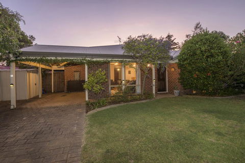 8A Sayers Street - Accommodation BNB 0