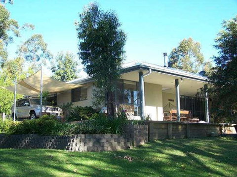 9 Hayward St - Stay Lakeside - Accommodation BNB 2