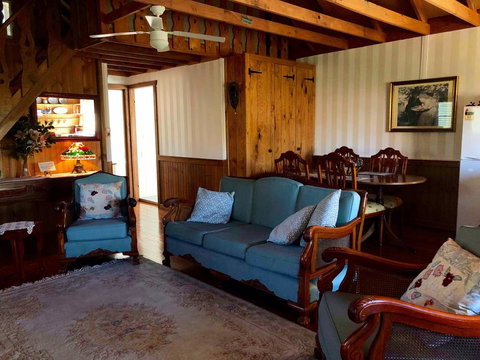 A Country Barn Retreat - Accommodation BNB 3