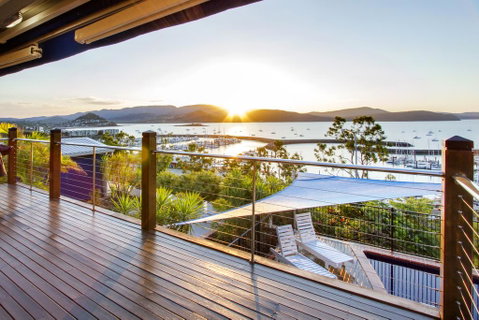 A Point Of View - Accommodation BNB 0