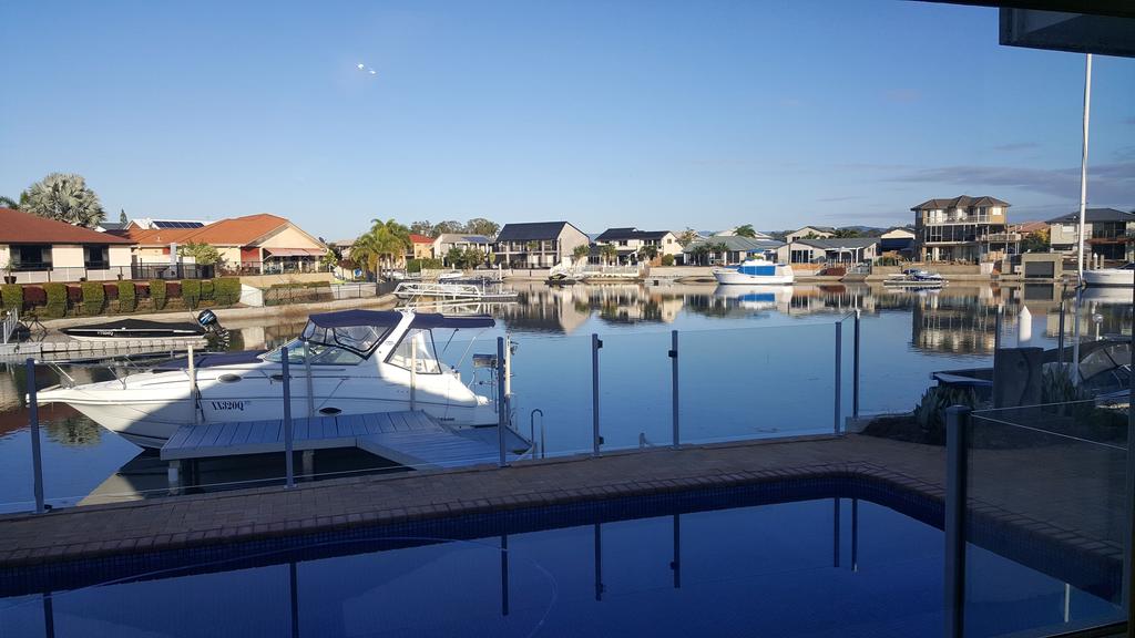 Paradise Point QLD Accommodation BNB