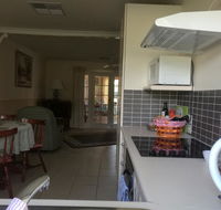 A Victor Harbour Retreat Aldinga Tony's Music Cottage - Accommodation BNB