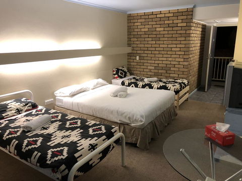 Abel Tasman Waterfront Motel - Accommodation BNB 1