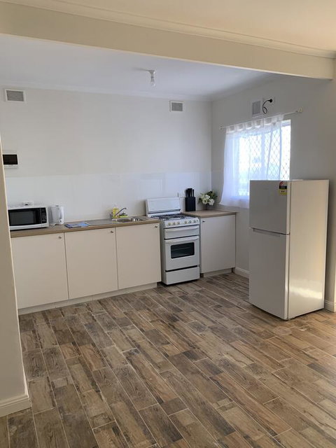 Adelaide Holiday Apartment - Accommodation BNB 2