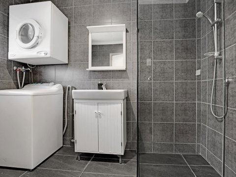 Adelaide Holiday Homes - Accommodation BNB 3
