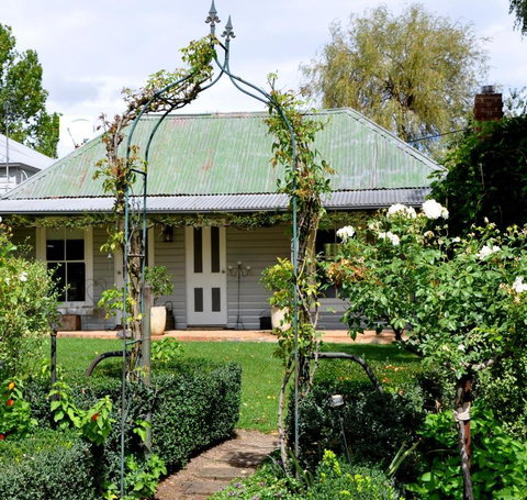 Drayshed Cottage - Accommodation BNB 0