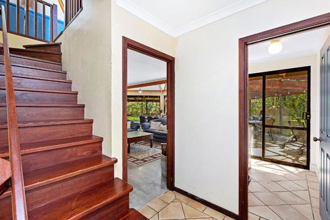 Eagle Bay Beach Lodge - 1 Street Back From Stunning Eagle Bay! - Accommodation BNB 3