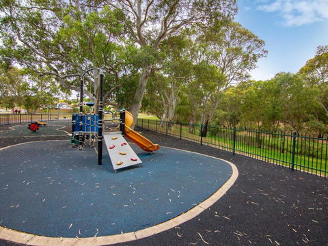 Echo Holiday Parks - Windsor Gardens - Accommodation BNB 2