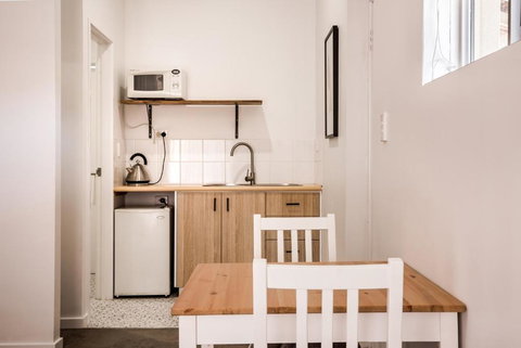 EM Apartments - Accommodation BNB 4