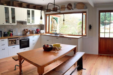 Explore Derby From Gorgeous Home With Outdoor Bath - Accommodation BNB 0