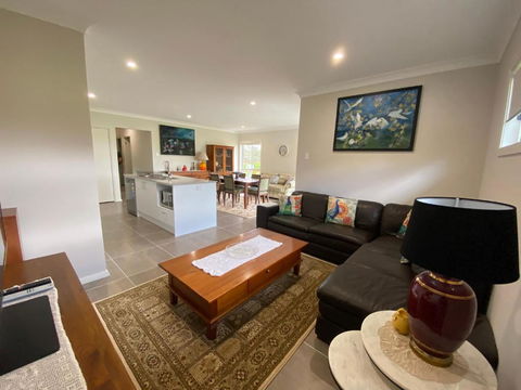Farm Stay At Camellia Cottage Pet Friendly - Accommodation BNB 2