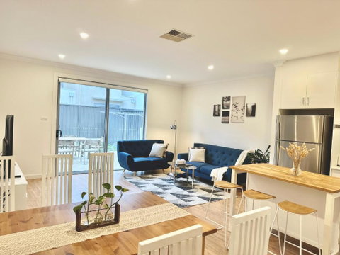 Fully Equipped 3BR-Townhouse - Accommodation BNB 0