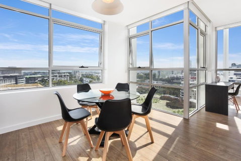 G1903S - Zetland Heights Sunset Vista - Accommodation BNB 1