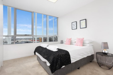G1903S - Zetland Heights Sunset Vista - Accommodation BNB 4