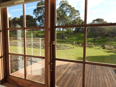 Grape Pickers Cottage - Accommodation BNB 4