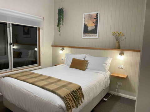 Guesthouse With A View - Accommodation BNB 2
