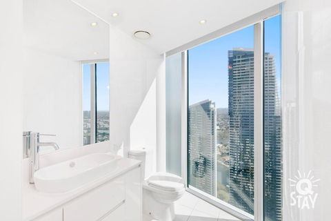 H Residences - QStay - Accommodation BNB 1
