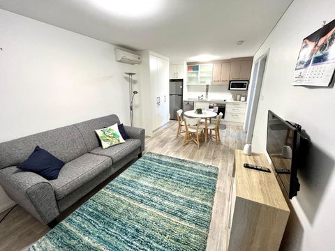 H2O Holiday Apartments - Unit 4 - Accommodation BNB 1
