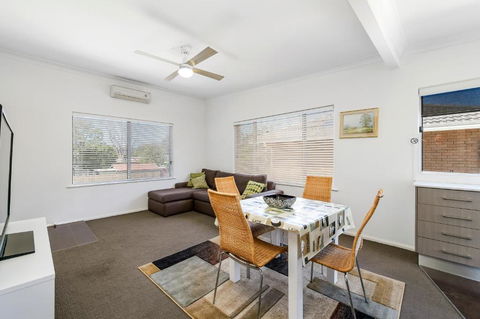 H2O Holiday Apartments Unit 5 - Accommodation BNB 3