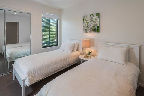H6B - Round About Bulimba - Accommodation BNB 3