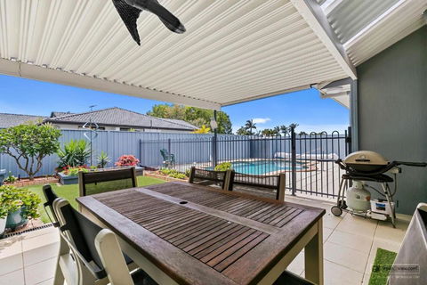 HALYCON HOUSE - Accommodation BNB 1