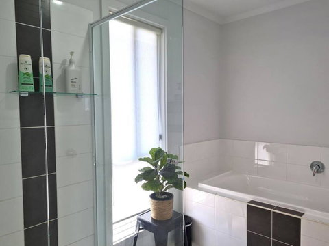 Hamilton House - Accommodation BNB 1