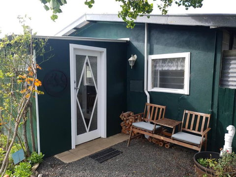 Handsome Hills Dairy Retreat - Accommodation BNB 0