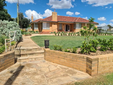 Harden Golfers Rest Accommodation - Accommodation BNB 0