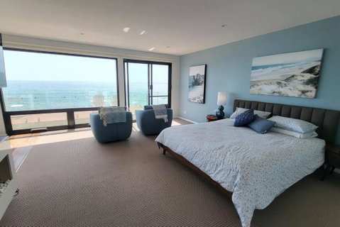 Heathcliff. Stunning Ocean Views! - Accommodation BNB 3