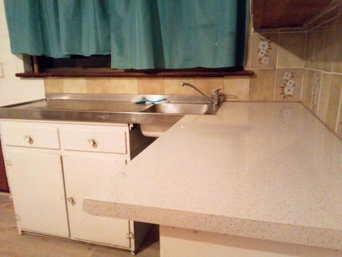 Homestay Upon Kenwick Station - Accommodation BNB 2