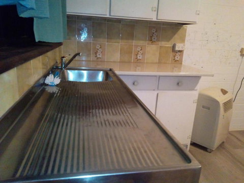 Homestay Upon Kenwick Station - Accommodation BNB 1