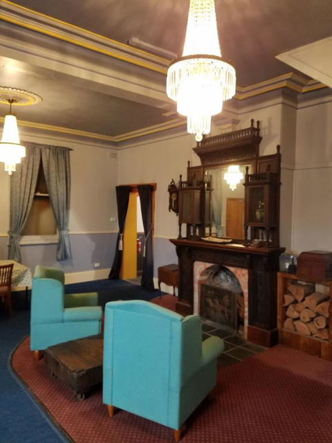 Hunters Hotel - Accommodation BNB 3