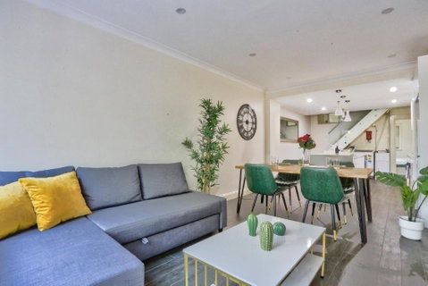Ideal 3 Bedroom House City Centre Glebe 2 E-Bikes Included - Accommodation BNB 1
