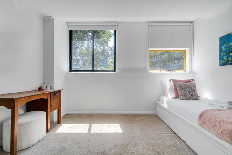 Idyllic And Spacious Apartment Near Trendy Zetland - Accommodation BNB 2