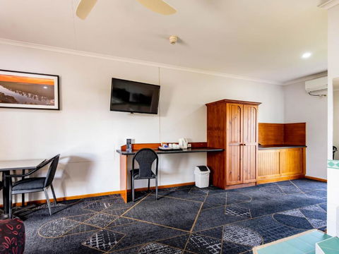 Hotel Renmark - Accommodation BNB 2