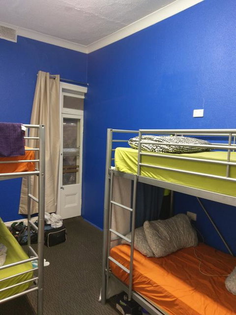 Adelaide Travellers Inn Backpackers Hostel - Accommodation BNB 3