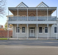 Albury Suites - Waterstreet - Accommodation BNB