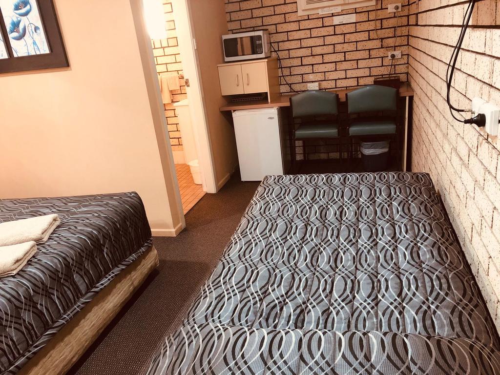 Gilgandra NSW Accommodation BNB