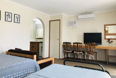 Alfred Motor Inn - Accommodation BNB 1