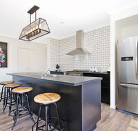 Alpine Knights Stylish Luxury - Accommodation BNB
