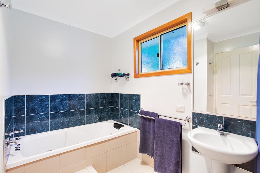 Wolvi QLD Accommodation BNB