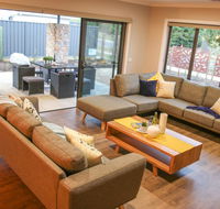 Amaroo - Accommodation BNB