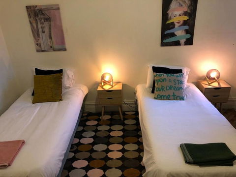 Amazing River Views - Fabulous Footscray Fun!!! - Accommodation BNB 3