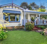 Ambrose Cottage Front Apartment - Accommodation BNB