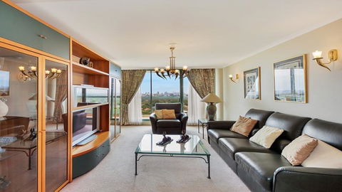 Apartment In The Heart Of Chatswood - Accommodation BNB 0