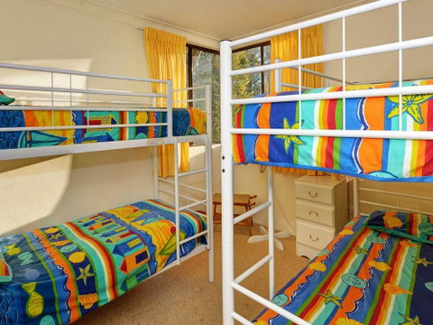 Apartment With Inground Pool - Accommodation BNB 1