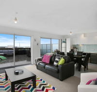 APOLLO 13 PENTHOUSE - free wifi  huge terrace - Accommodation BNB
