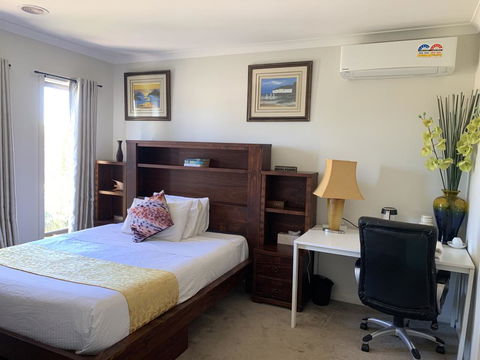 Apple House - Accommodation BNB 2