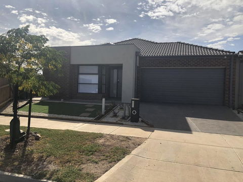 Apple House Tarneit North - Accommodation BNB 1