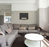 Apt - Sunny with Views - Accommodation BNB